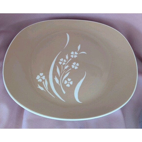 Vintage Harkerware Serving Platter, Pink, 11"x9-1/2", 1950's - Picture 2 of 7